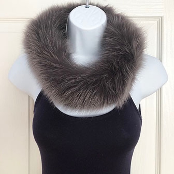 Accessories - Winter Warm Real Fox Fur Loop Collar Scarf